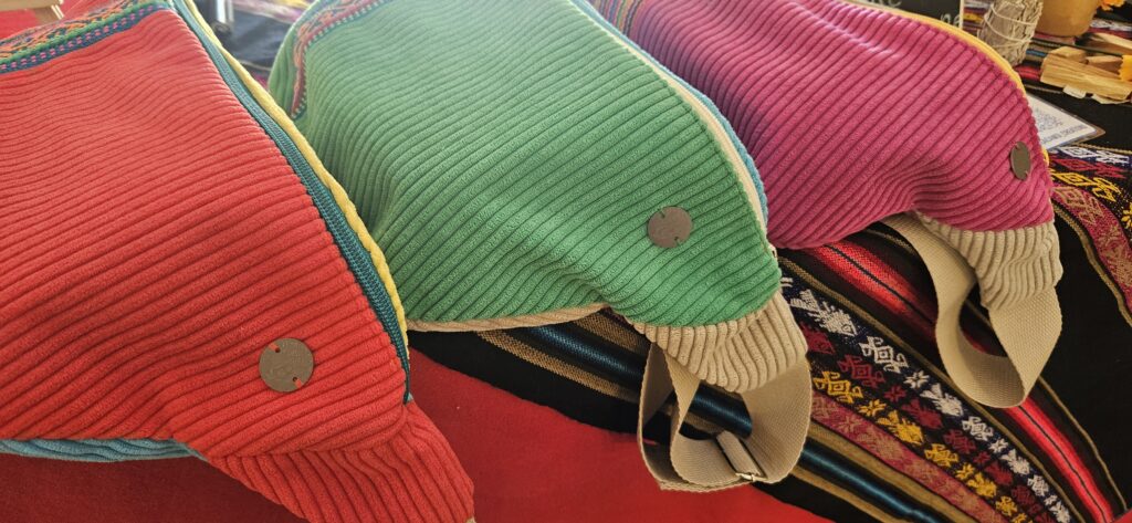 sacs banane colorés en velours côtelé faits main accessoires artisanaux