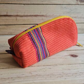 Trousse Ch’usay éventail en velours côtelé orange avec ruban tissé péruvien